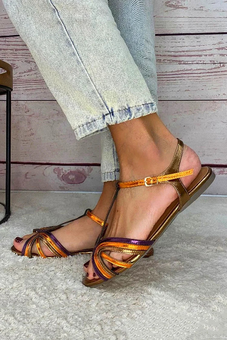 Sandalias doradas con hebilla y tira  multicolor