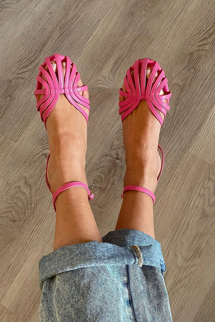Sandalias con tira  y punta redonda