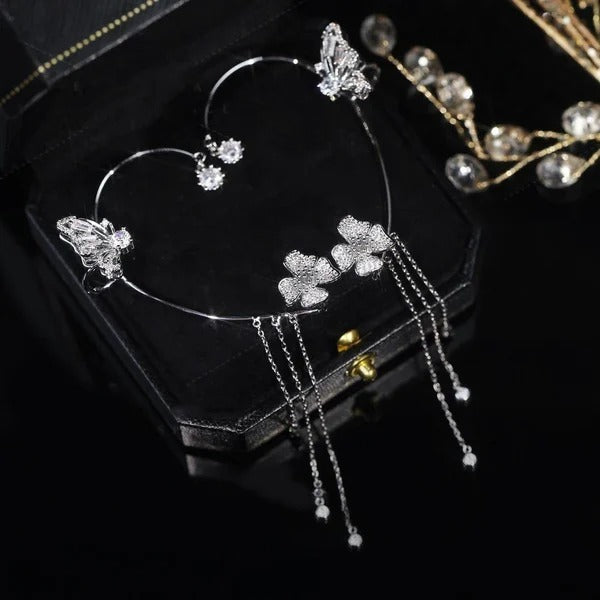 Pendientes sencillos con mariposas y flores