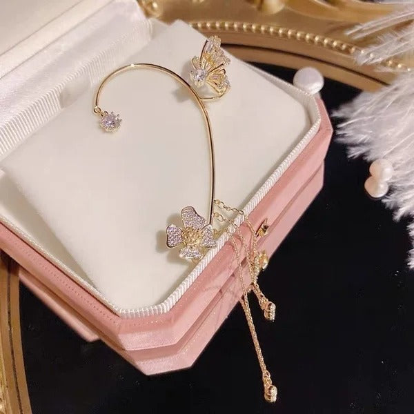 Pendientes sencillos con mariposas y flores