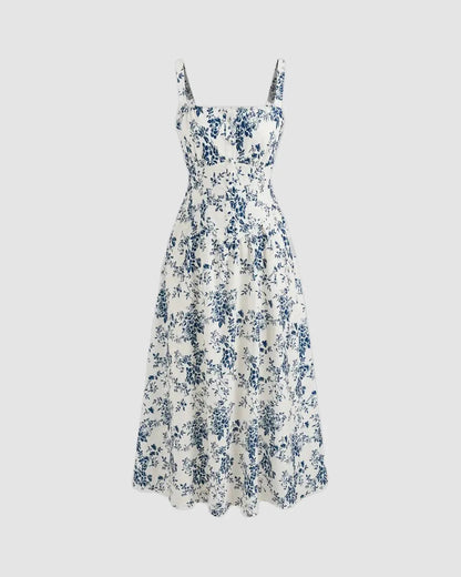 Vestido floral de acampanado con cuello cuadrado