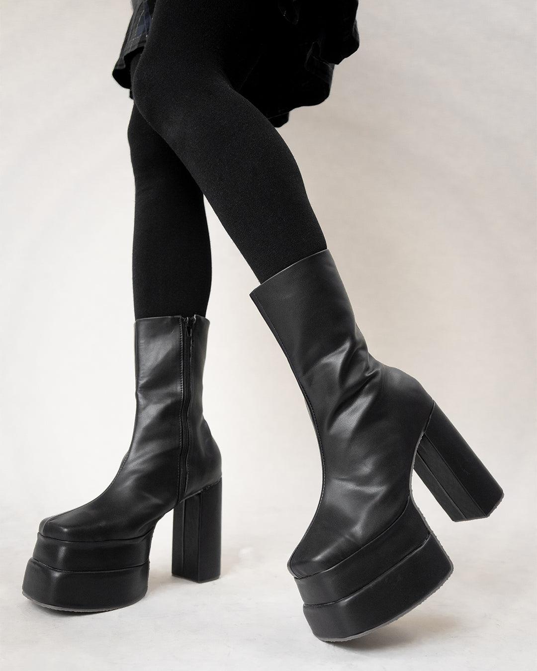 Botas de tacón alto con plataforma