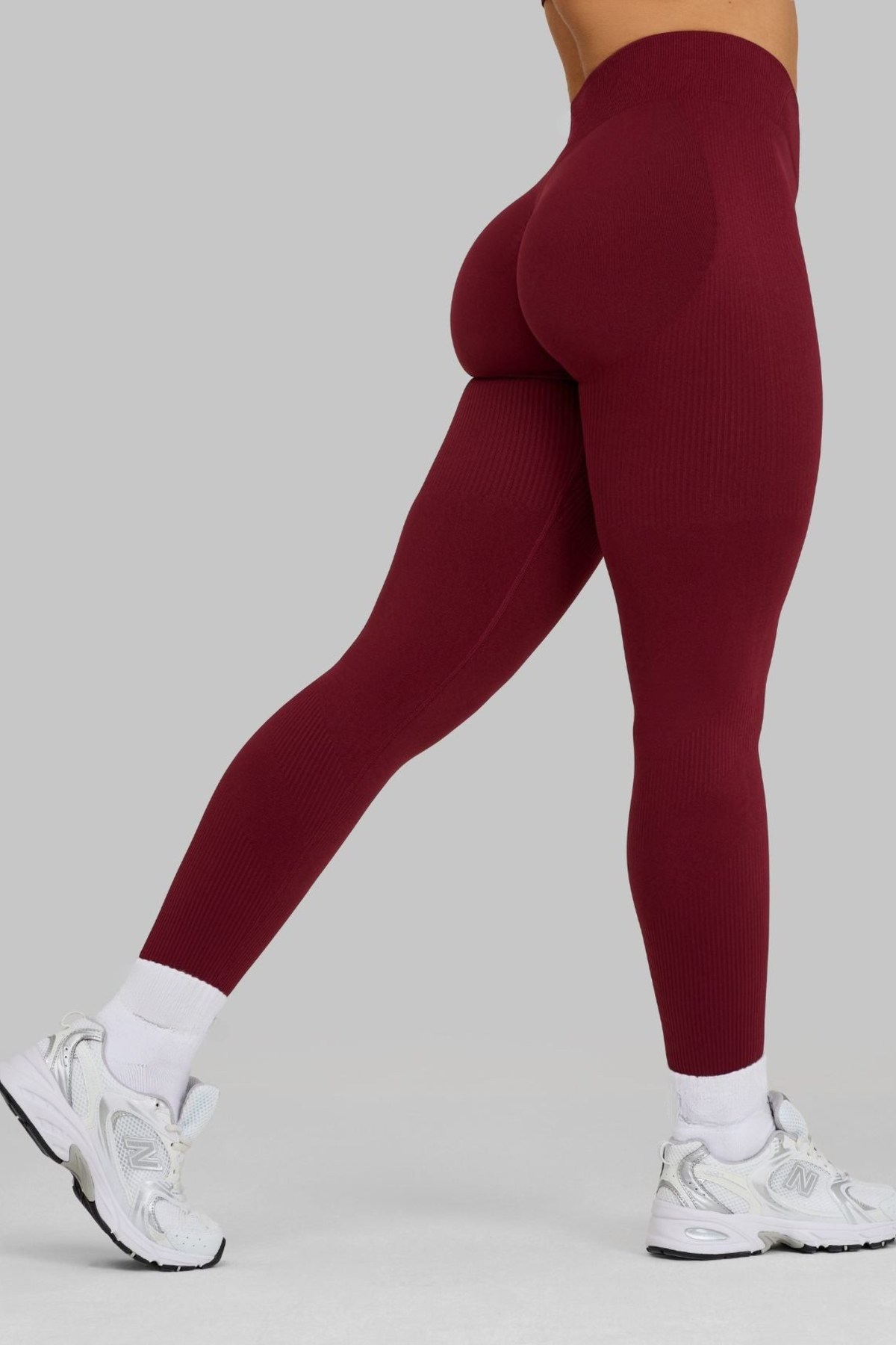 Leggings moldeadores de cintura media — Rojo vino