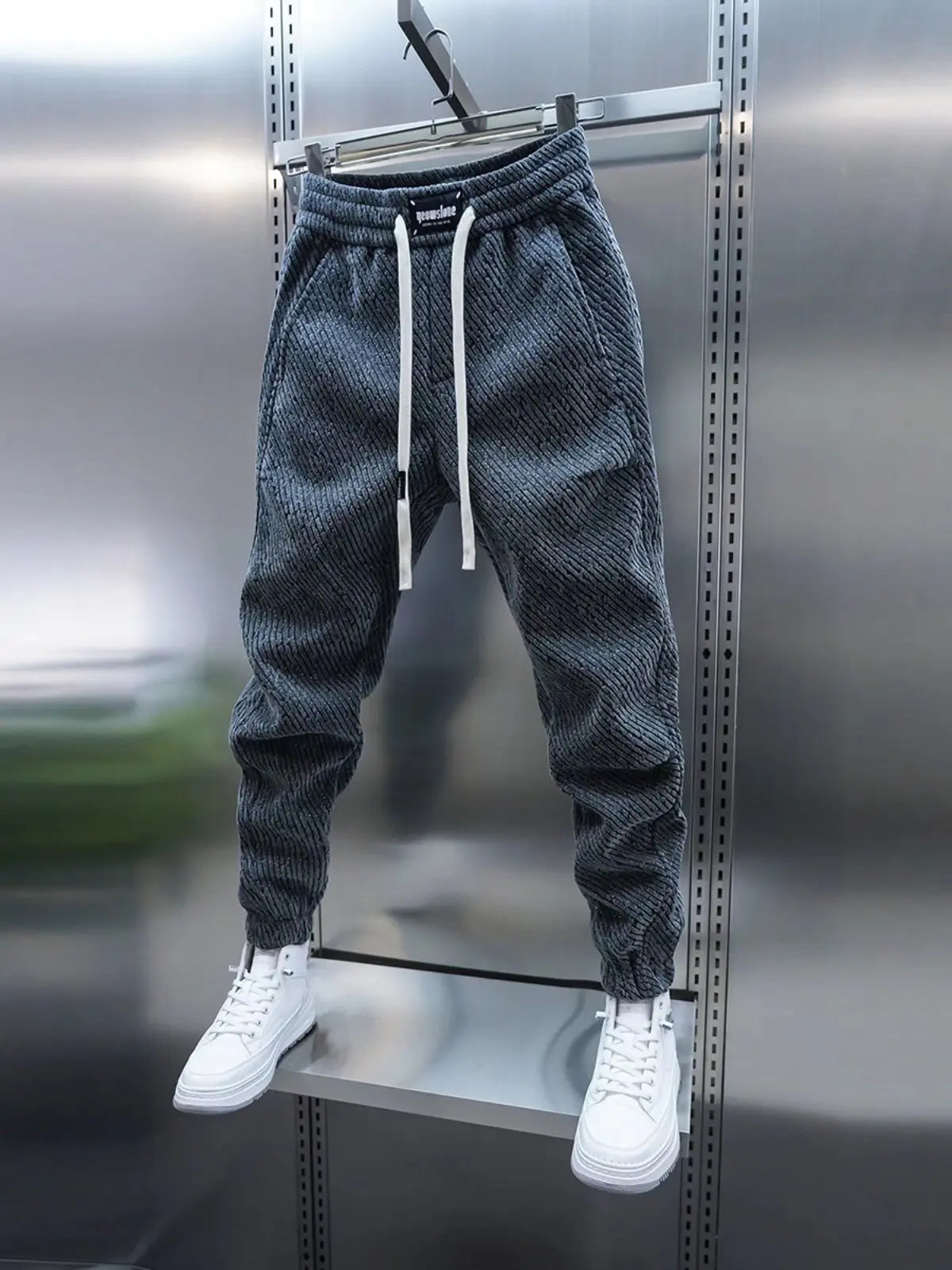 Tapered Jogger