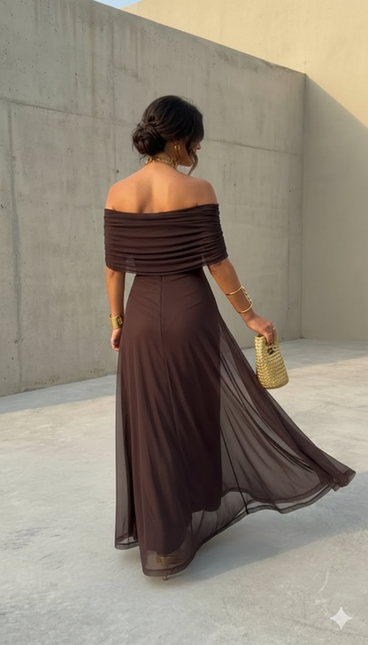Uma - Vestido largo fluido con diseño elegante
