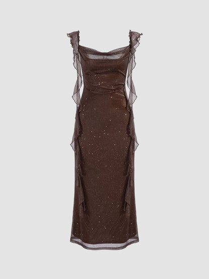 Vestido largo con cuello vuelto y volantes