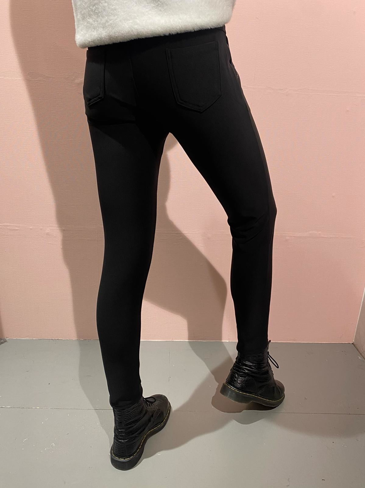 Pantalones Nikki  - Negros