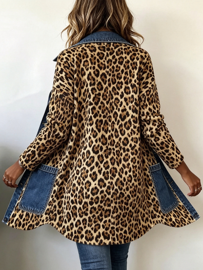 Magdalena | Chaqueta Longline Denim Estampado Leopardo con Paneles de Contraste